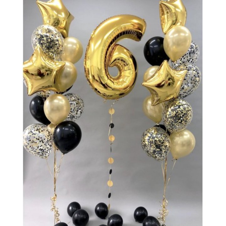 Цифра с фонтанами шаров  в Ставрополи