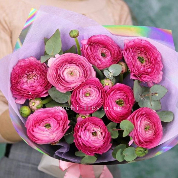 Ранункулюсы с эвкалиптом №2 в Ставрополи