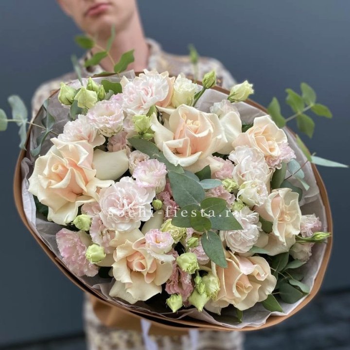  Букет кремовых роз "Мокко" в Ставрополи