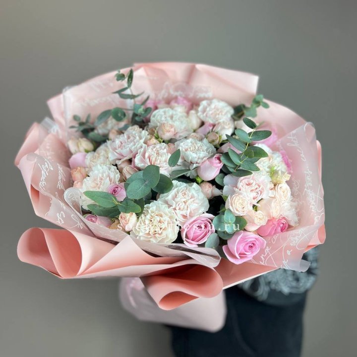  Букет  "Любовь в её глазах" в Ставрополи