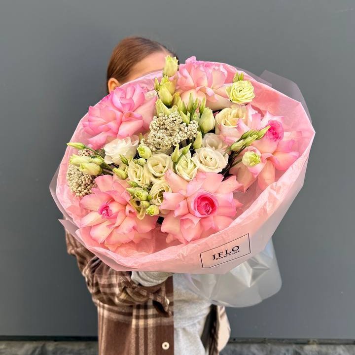 Букет "Розы с эустомой" в Ставрополи