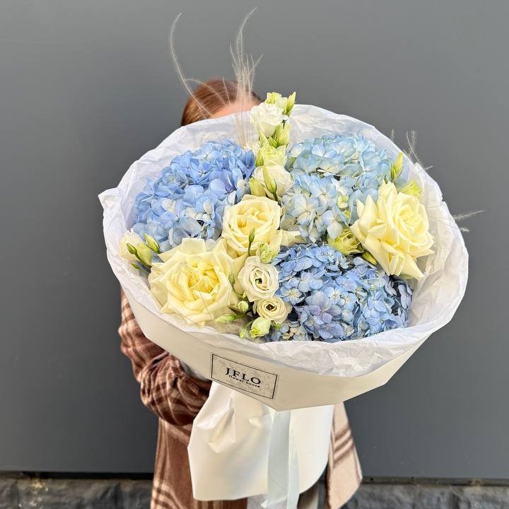 Букет "Глубина глаз" в Ставрополи