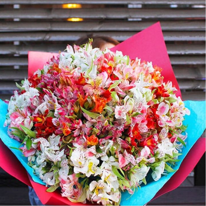 101 альстромерия в Ставрополи