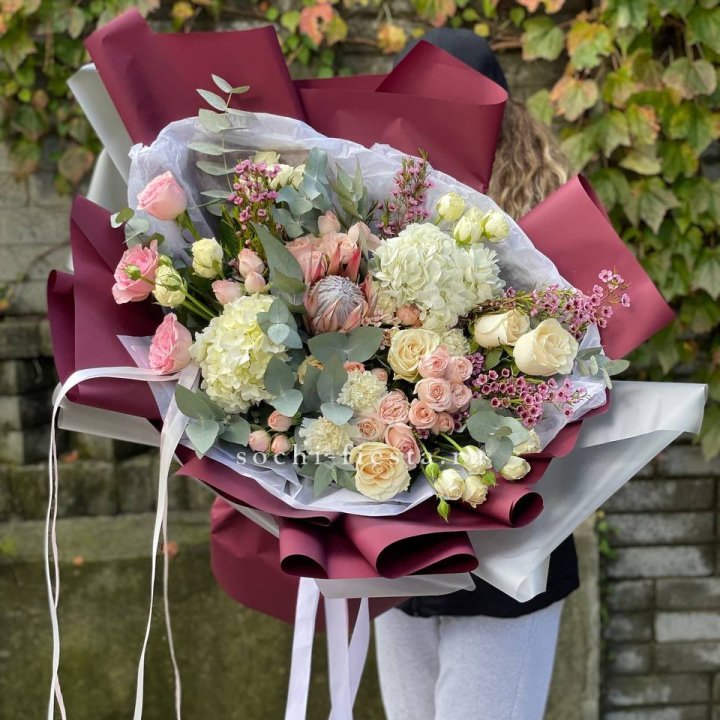 Авторский букет с протеей №1 в Ставрополи