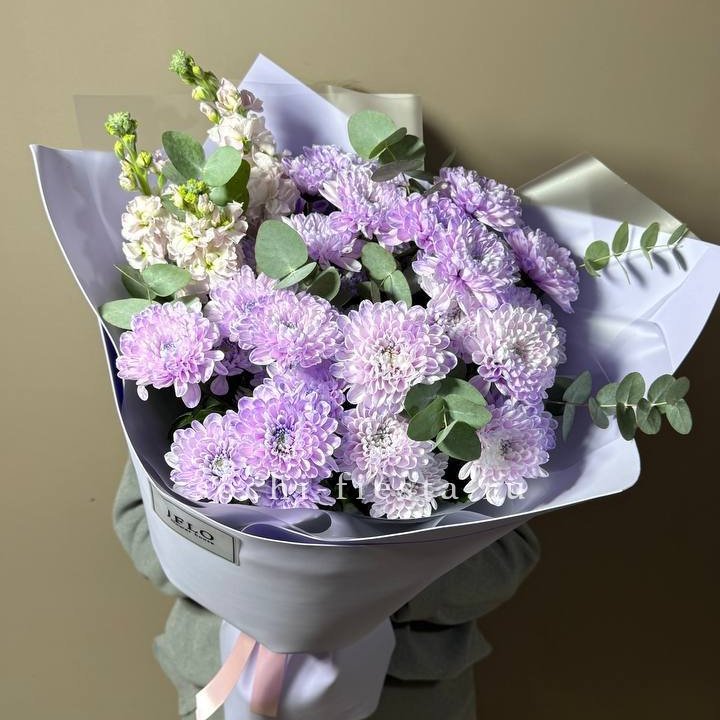 Дуо хризантема и маттиола в Ставрополи