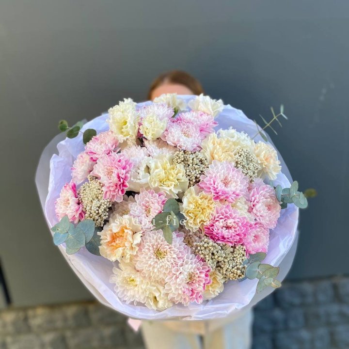 Букет из стойких цветов  в Ставрополи