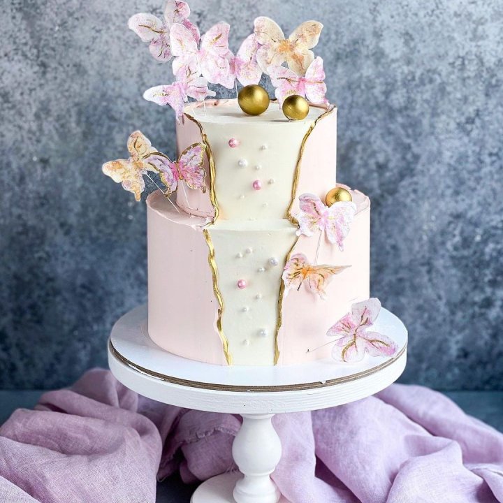 Торт "Бабочки в животе" в Ставрополи