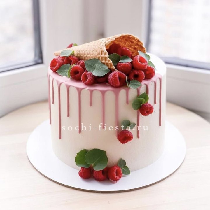Торт "Ягодный" в Ставрополи