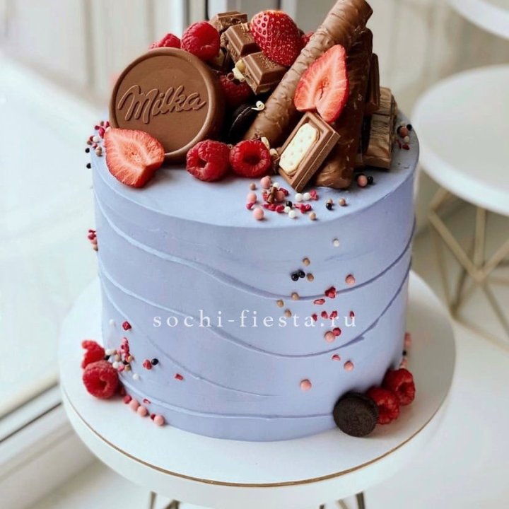 Торт "Milka's world" в Ставрополи