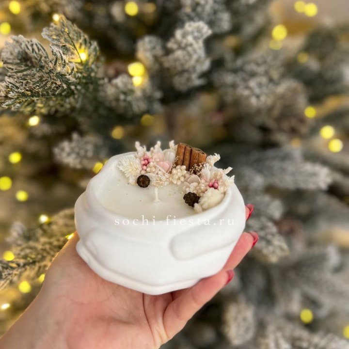 Свеча ароматическая в гипсе Руки с корицей в Ставрополи