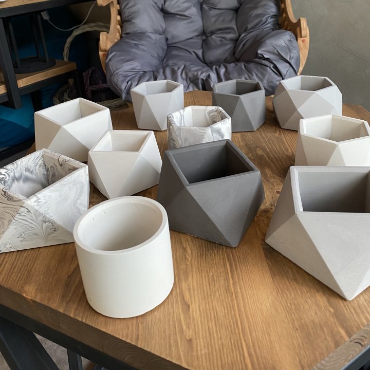 Дизайнерское кашпо в Ставрополи