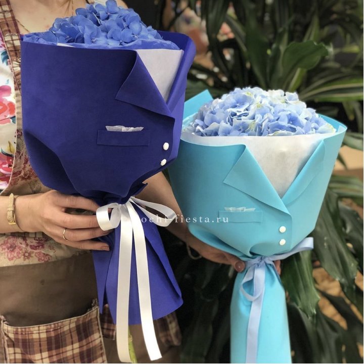 Букет с гортензией с пиджаком в Ставрополи
