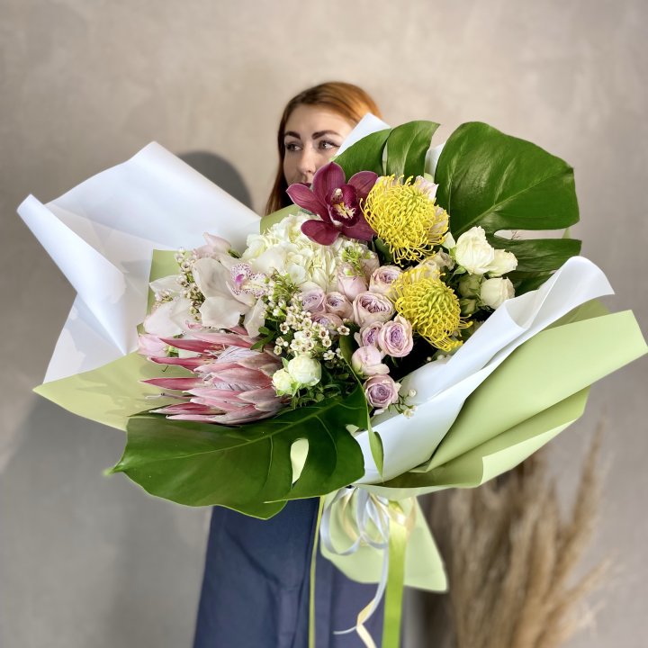 Дизайнерский букет экзотики в Ставрополи