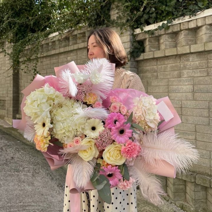 Дизайнерский букет "Валенсия" в Ставрополи