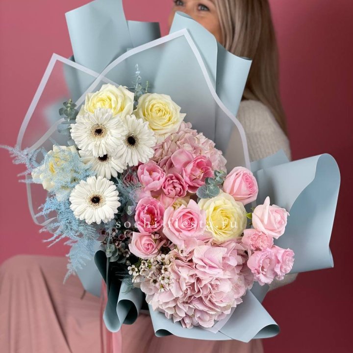 Дизайнерский букет "Адель" в Ставрополи