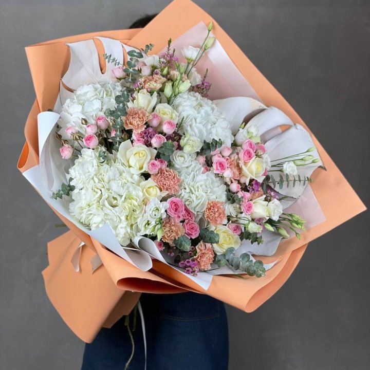 Макси-букет кремовый в Ставрополи