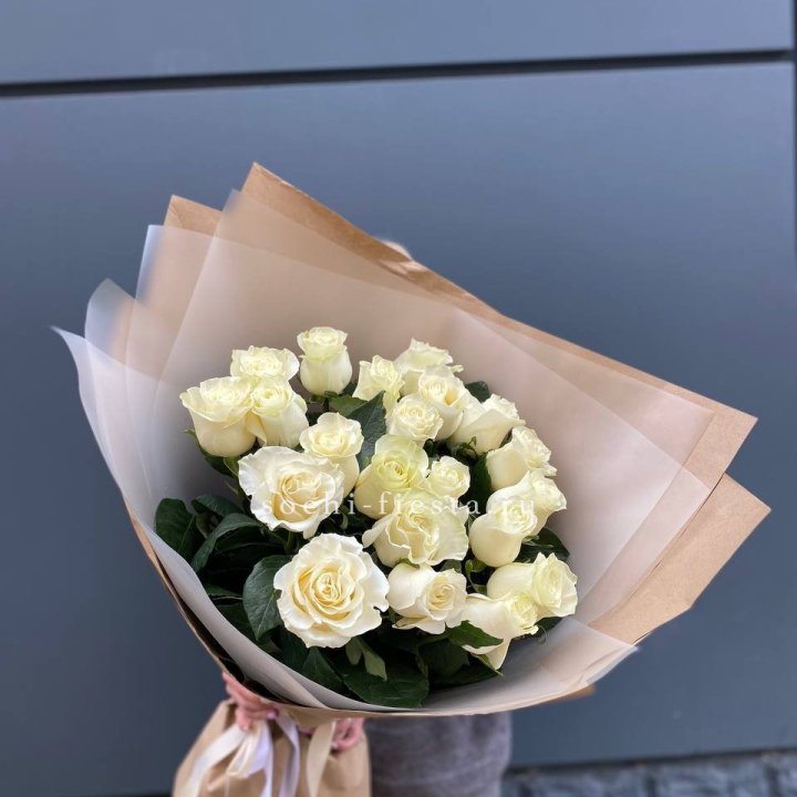  Букет  высоких белых роз   в Ставрополи