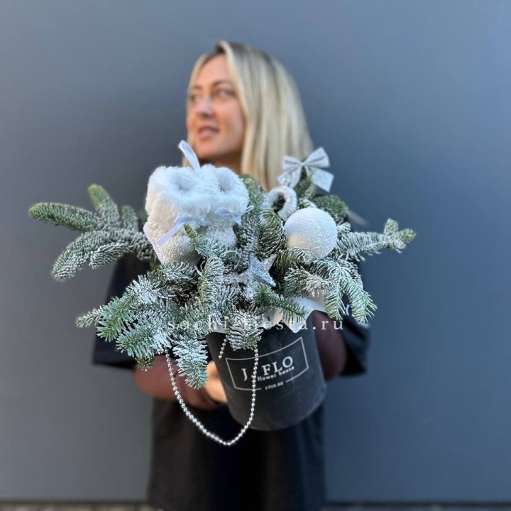 Новогодний бокс "Ботс вайт" в Ставрополи