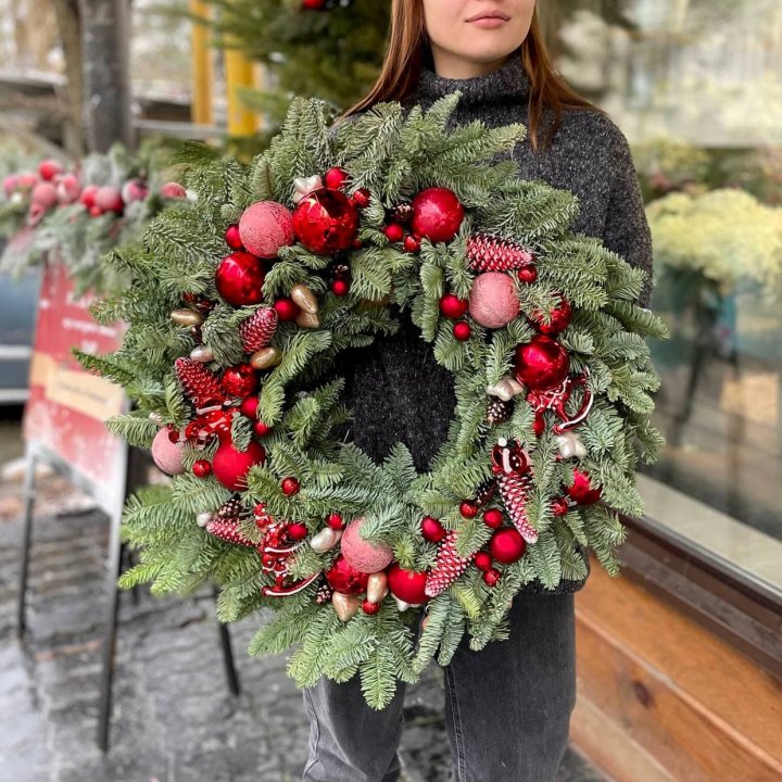 Рождественский венок  в Ставрополи