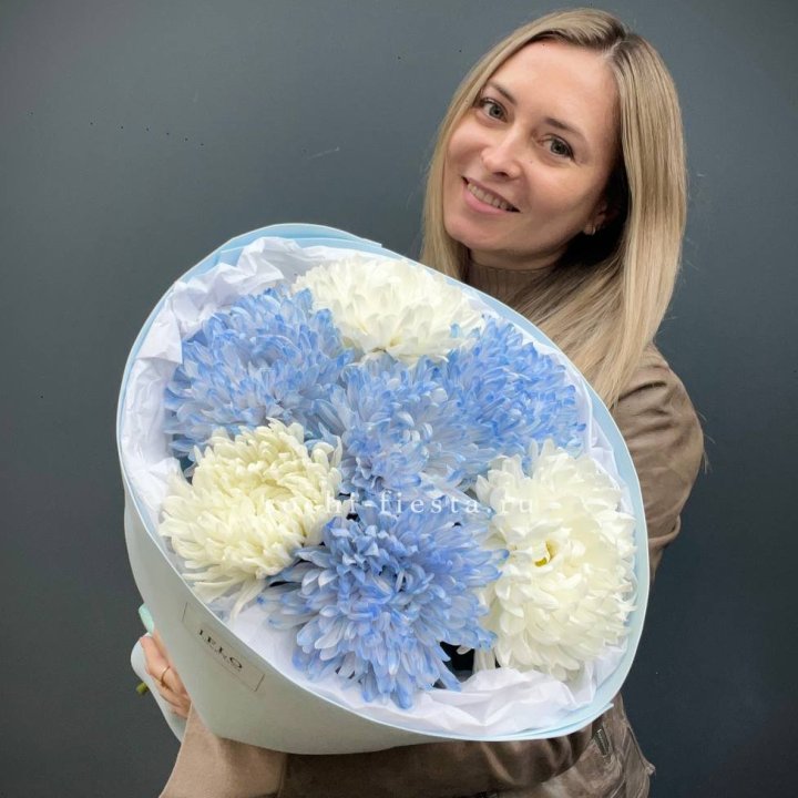 Букет из 7 хризантем  в Ставрополи