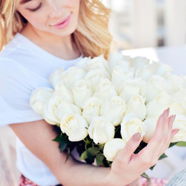 Букет высоких роз "Облака" в Ставрополи