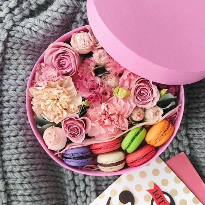 Цветочный бокс пинк в Ставрополи