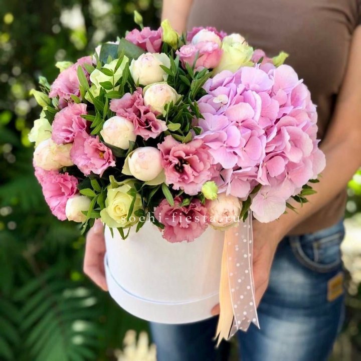 Дизайнерский цилиндр №2 в Ставрополи