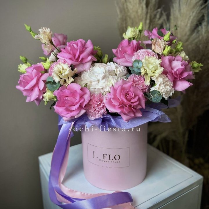 Цветочная коробка "Мишель" в Ставрополи