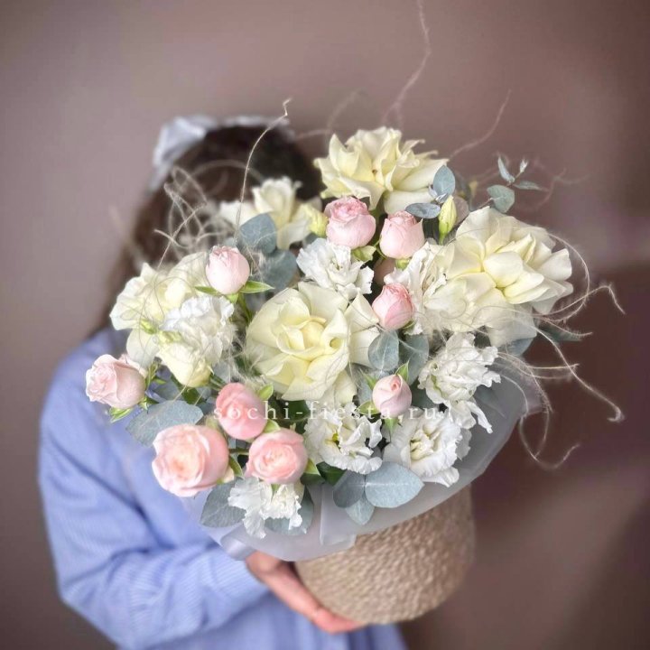 Авторский бокс "Милена" в джутовом кашпо в Ставрополи