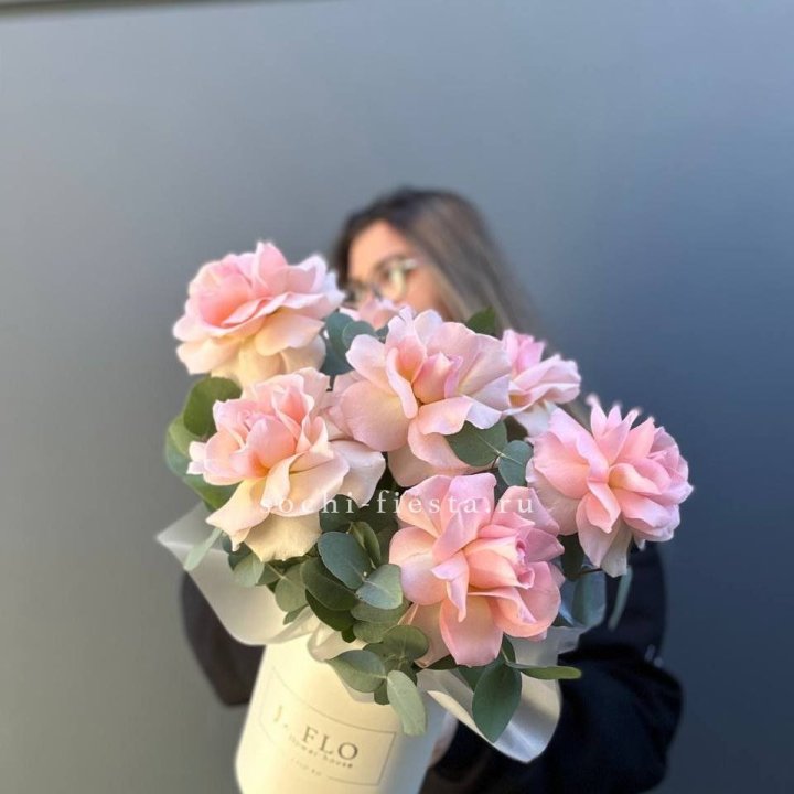 Французские роз в боксе в Ставрополи