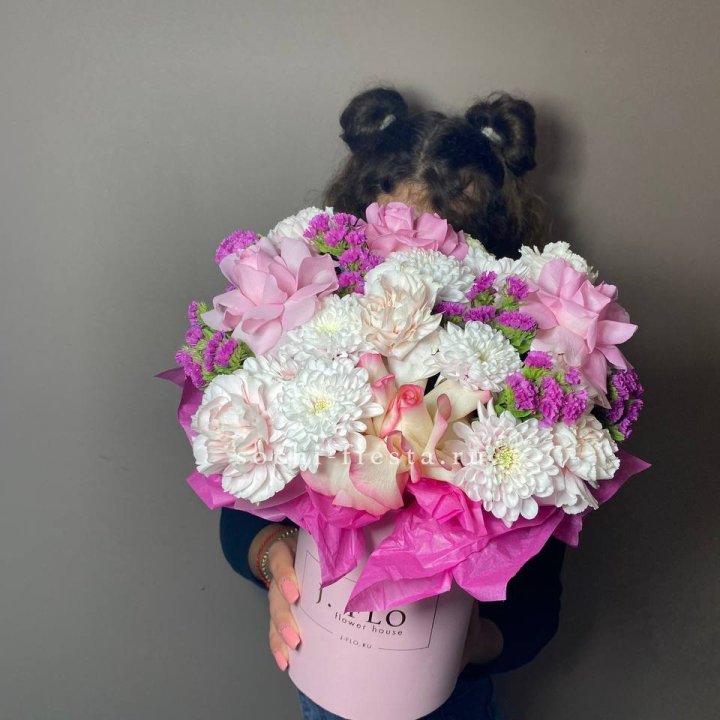  Бокс "Нежная яркость" в Ставрополи