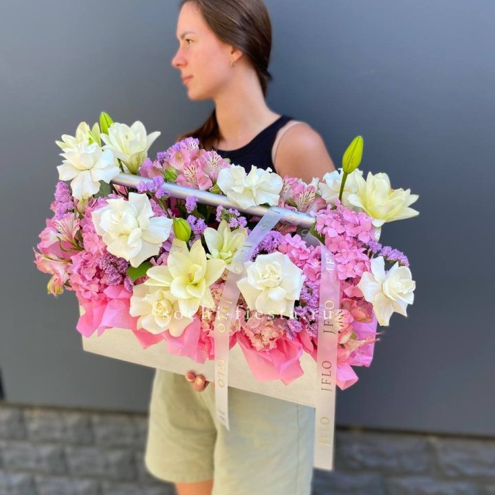 Большой бокс розовый в Ставрополи