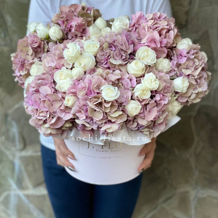 Бокс "Изобела пинк" в Ставрополи