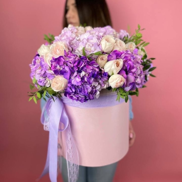 Авторский бокс "Виолета" в Ставрополи