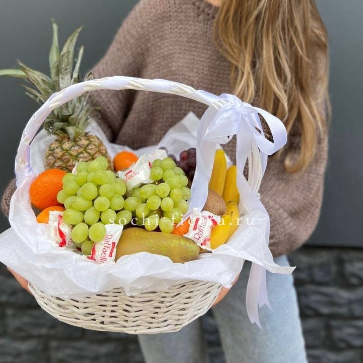 Фруктовая корзина №4 в Ставрополи