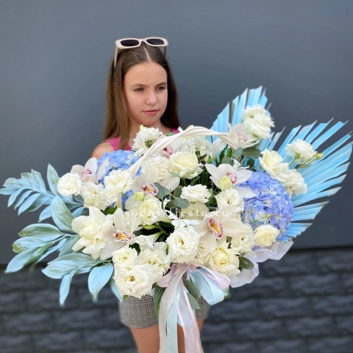 Цветочная корзина "Блю винч" в Ставрополи
