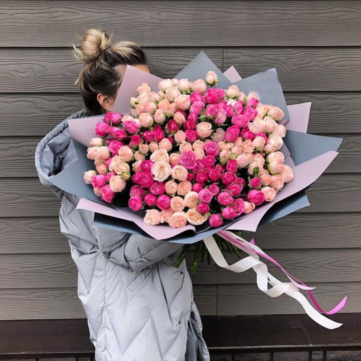 55 роз микс кустовых в Ставрополи