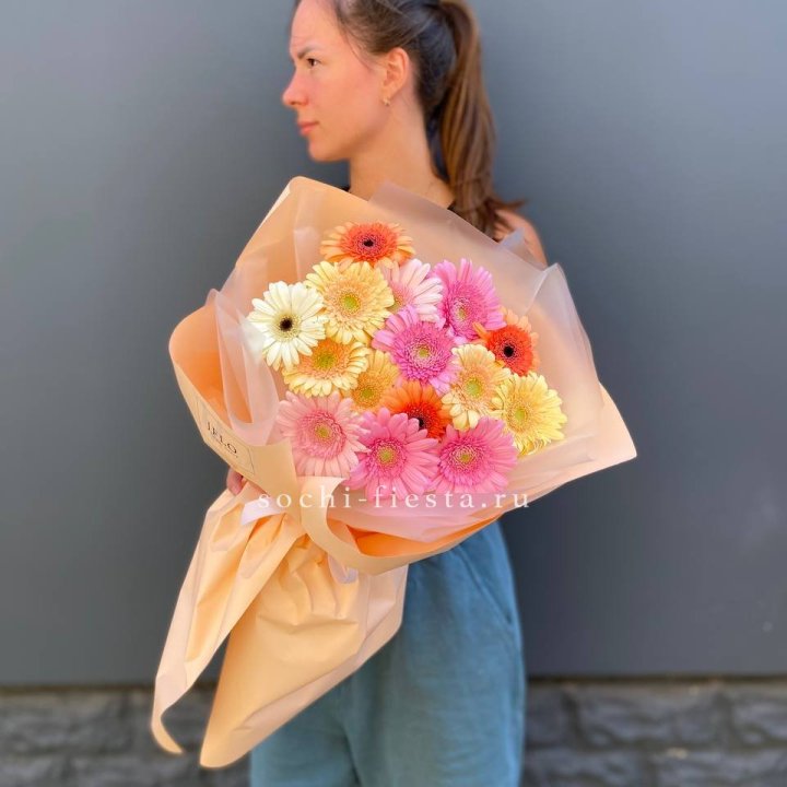 Букет разноцветных гербер в Ставрополи