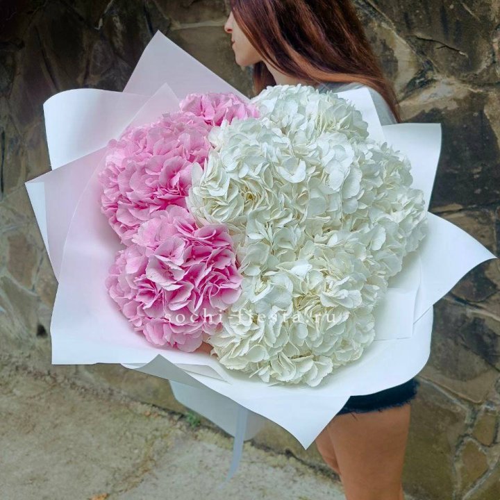 Букет гортензий №2 в Ставрополи