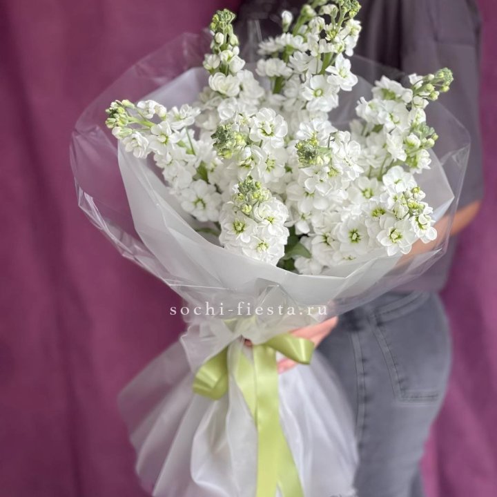 Букет ароматной маттиоллы №1 в Ставрополи