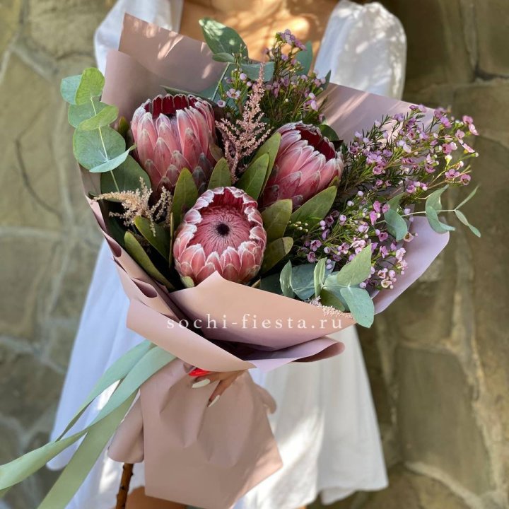 Букет из протеи "Клеопатра"  в Ставрополи