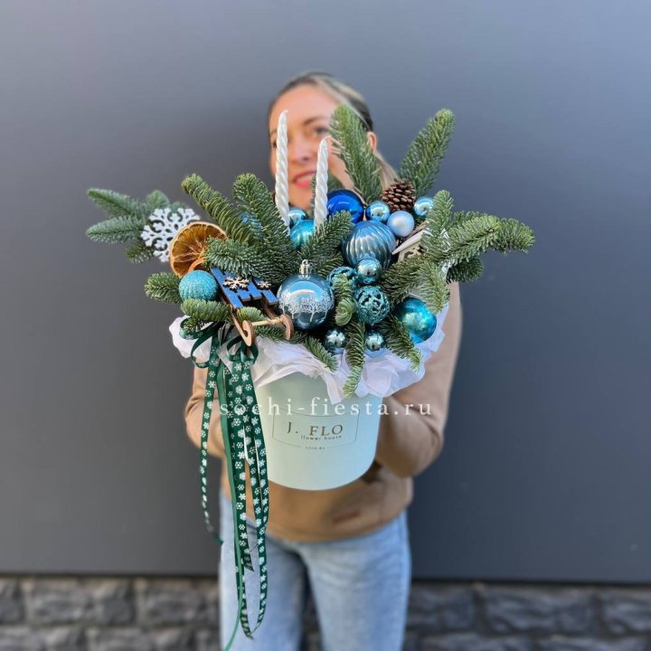 Композиция "Мери крисмас блю" в Ставрополи