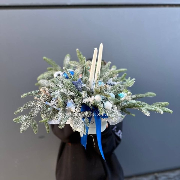 Новогодняя композиция в коробке  в Ставрополи