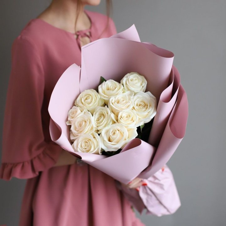 11 белых роз в Ставрополи