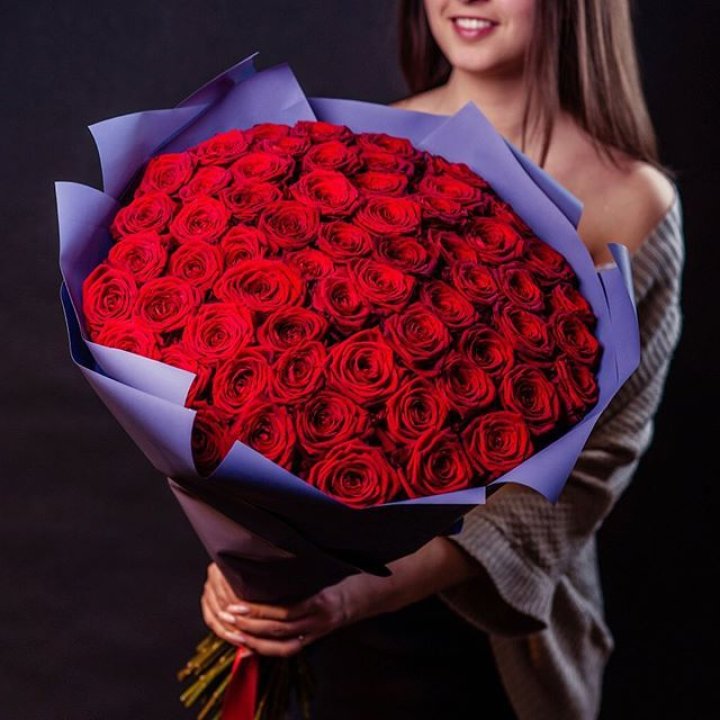 71 красная роза в Ставрополи