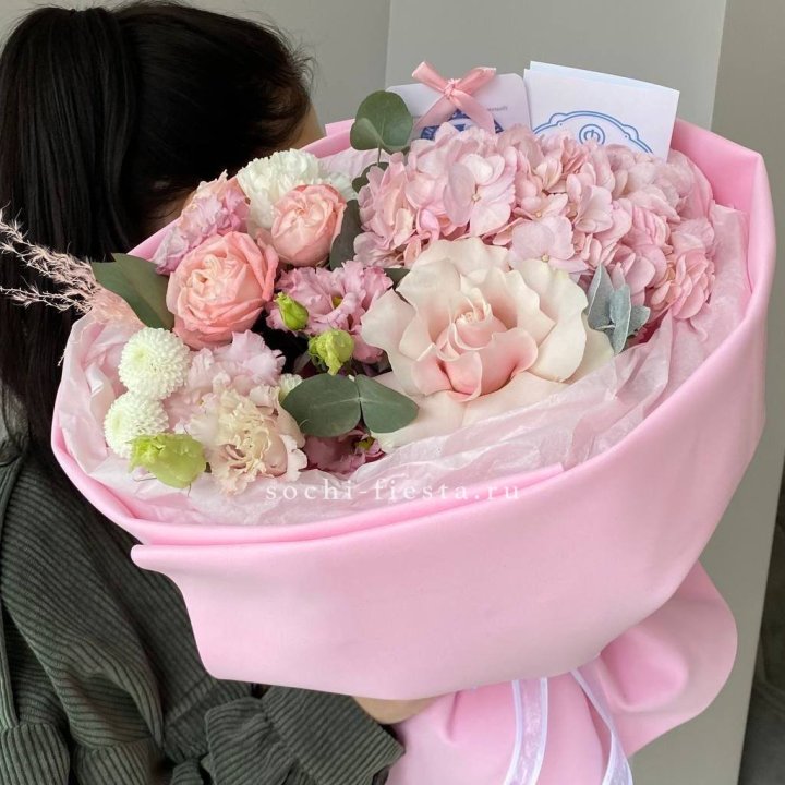 Авторский букет "Пинки" в Ставрополи