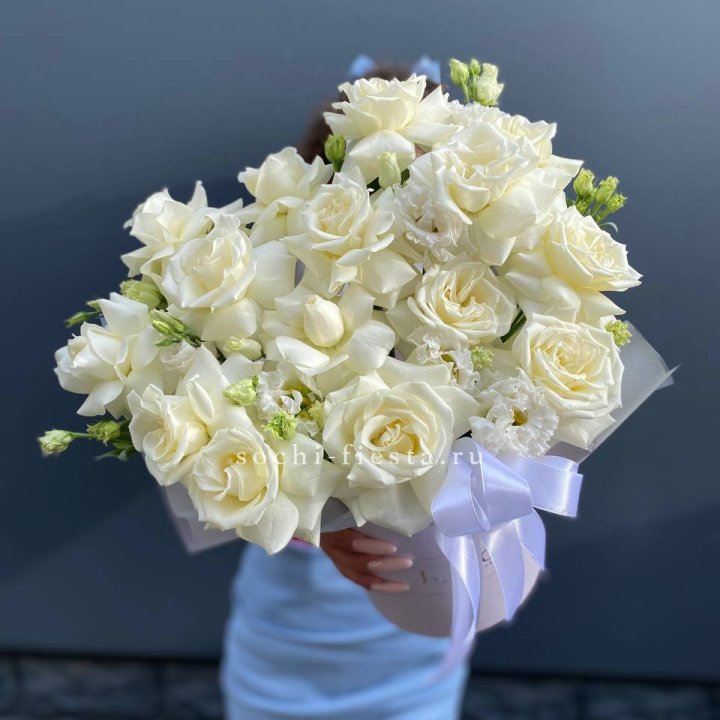 Коробка с цветами "Свен" в Ставрополи