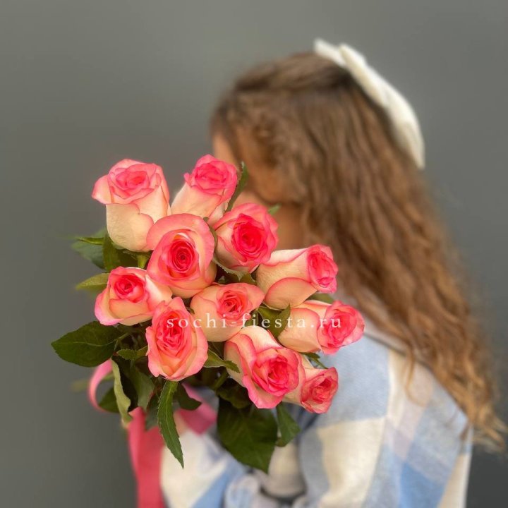 11 роз "Джумилия" в Ставрополи