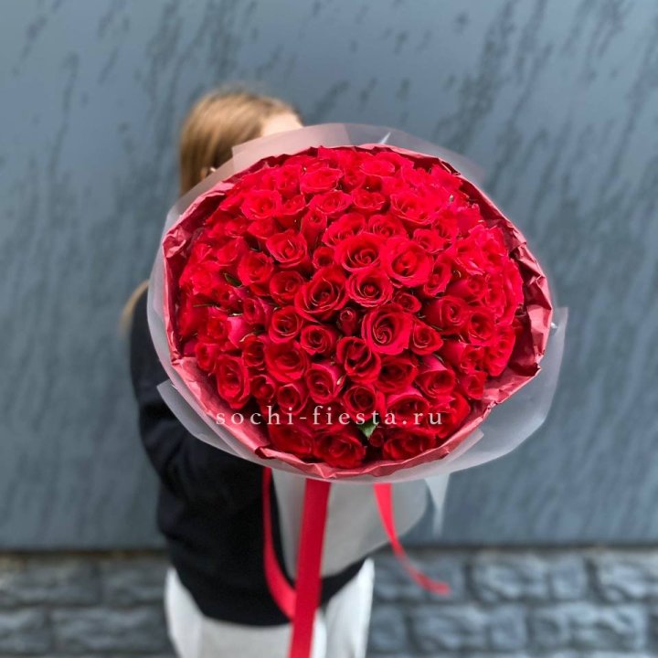101  красная кенийская роза  в Ставрополи