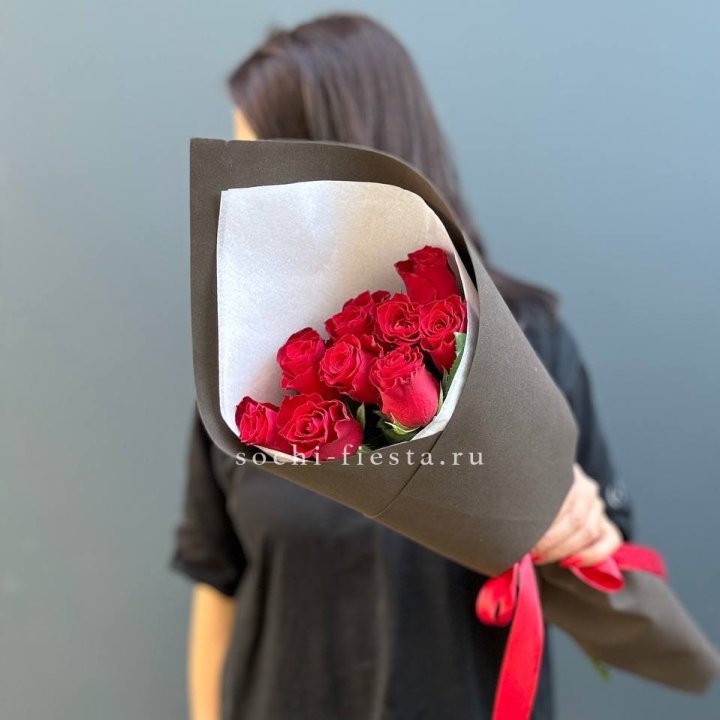 9 красных роз в фоамиране в Ставрополи